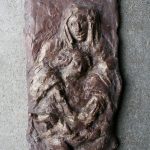 Anna-Selbdritt, Relief I 2009 I Stuckgips  bemalt I Höhe 30 cm